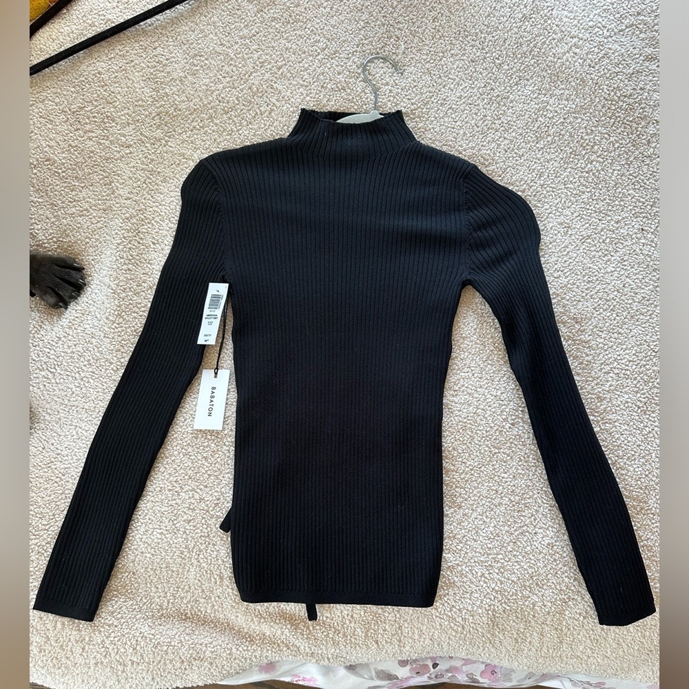 Aritzia Barton Sculpt Knit Top with Open Back
